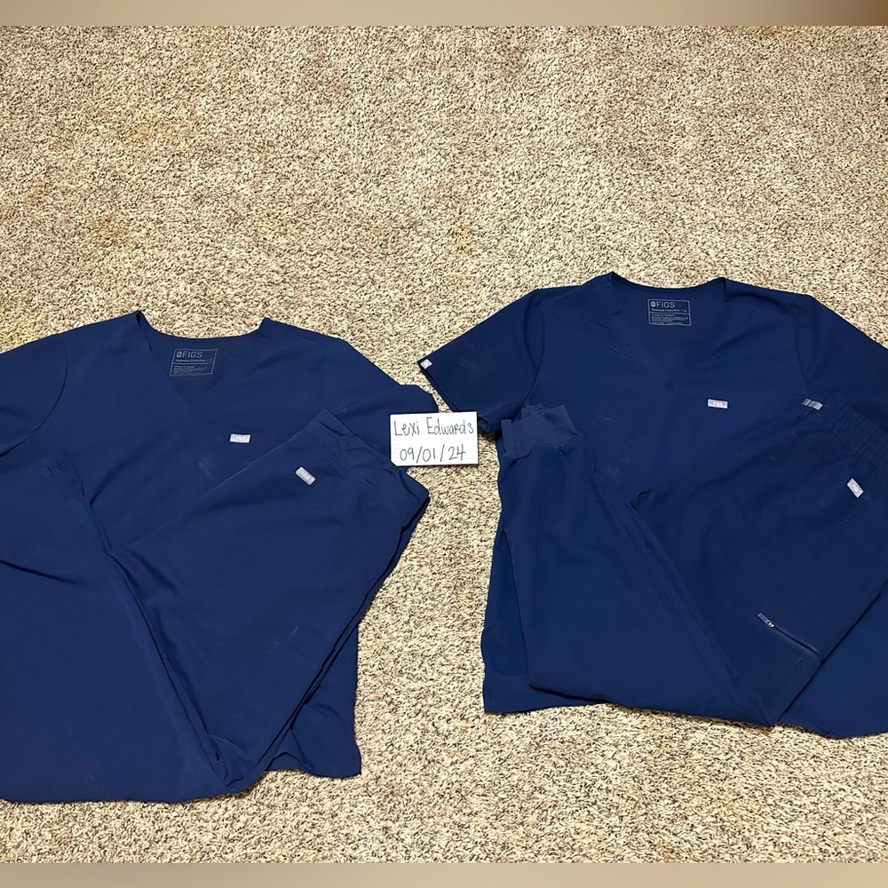 FIGS Navy Scrub Sets